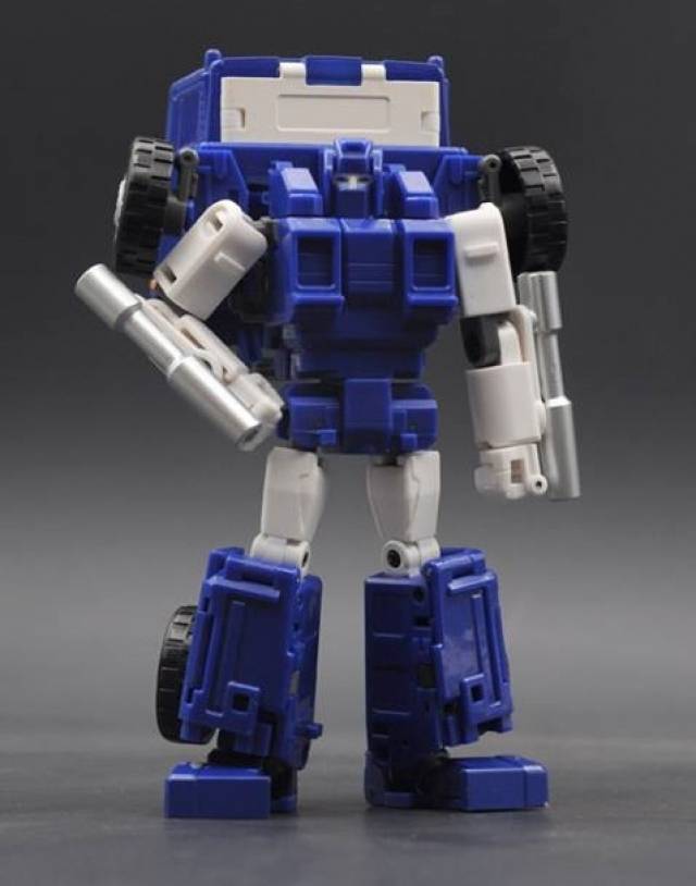 Badcube OTS-01 Huff and OTS-13 Piper Images and Details MP